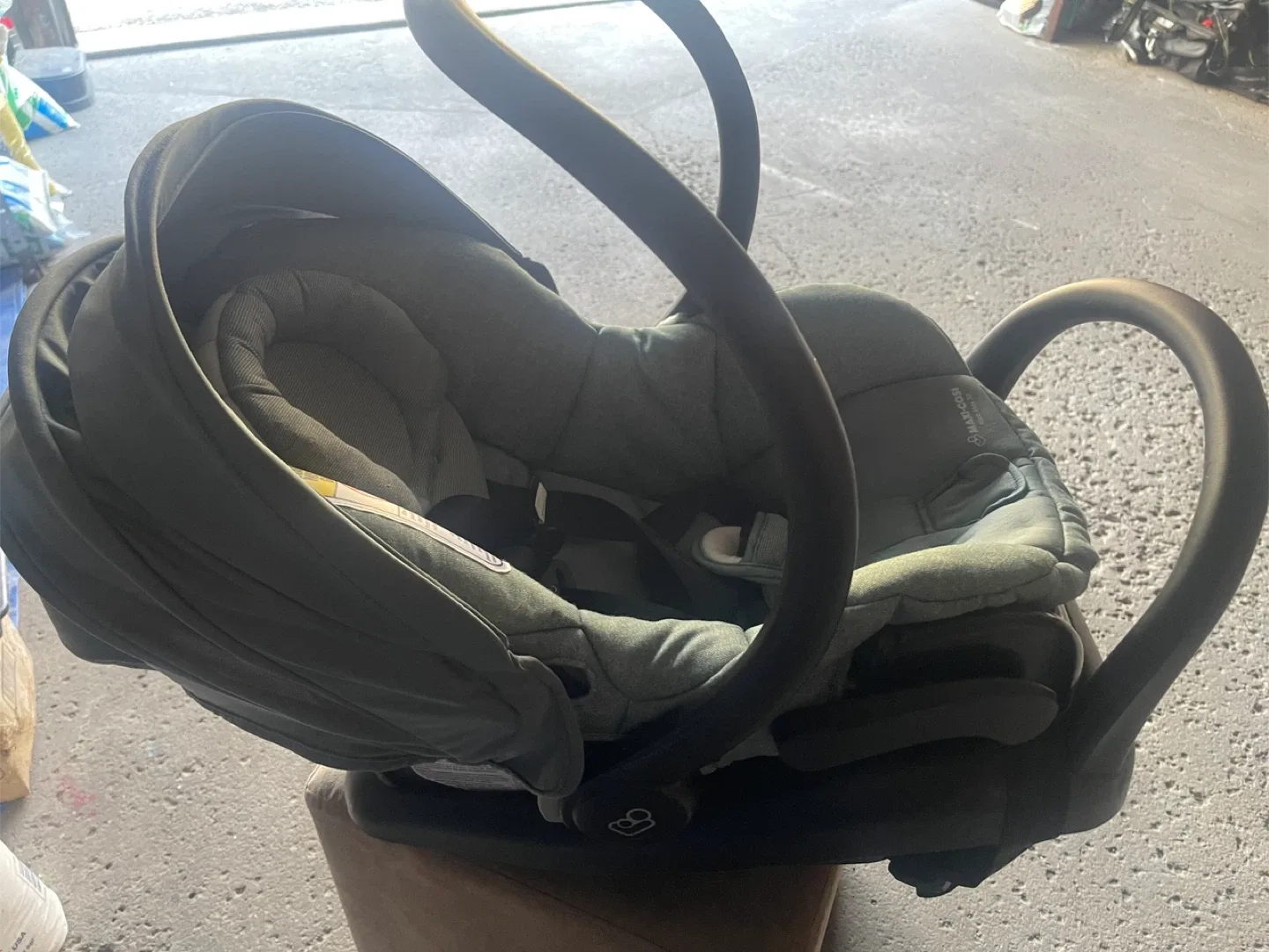 Maxi-Cosi Mico Max 30 Infant Car Seat image indicator(5)