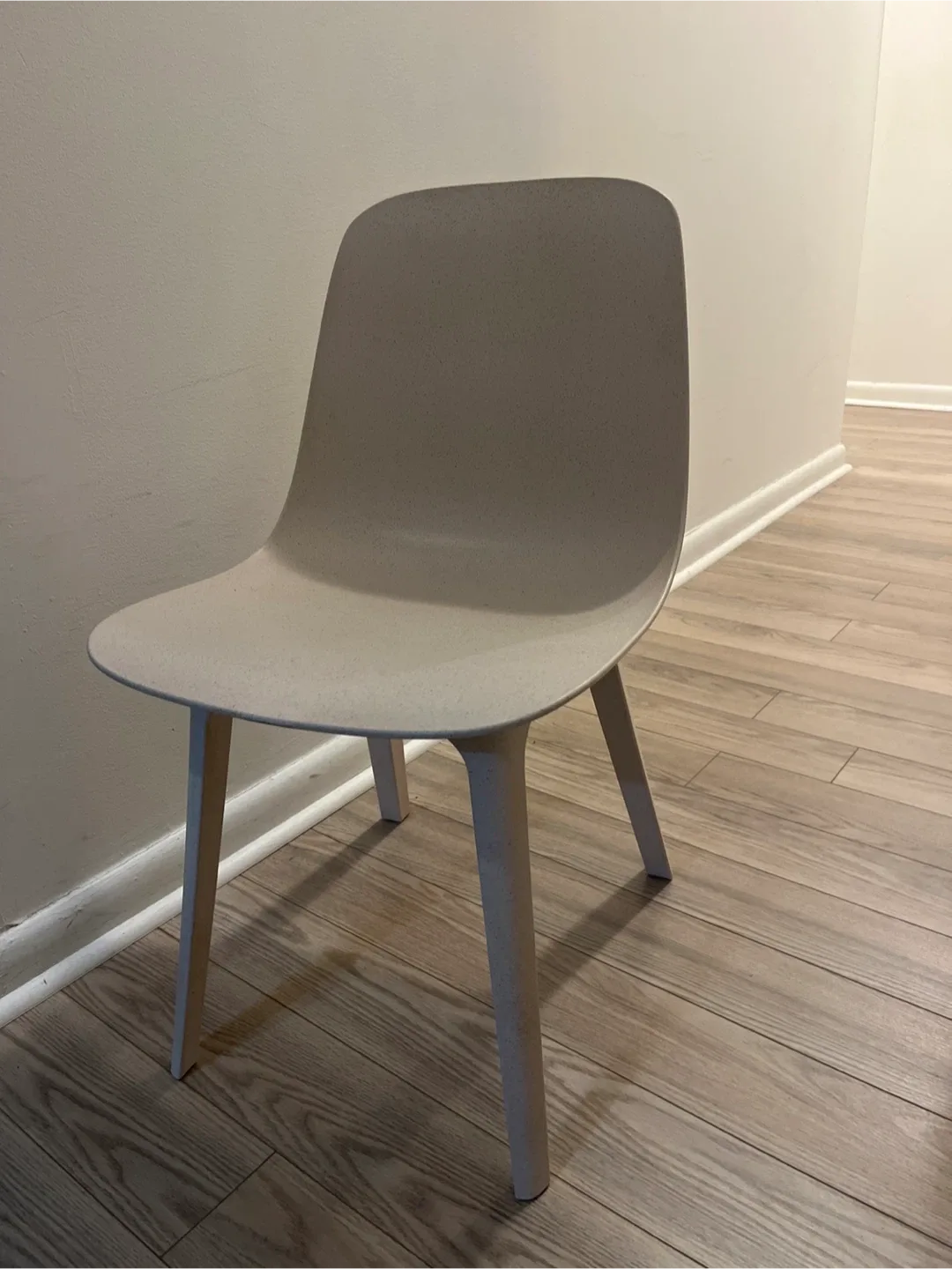 IKEA Nilsolle Chair - Light Beige