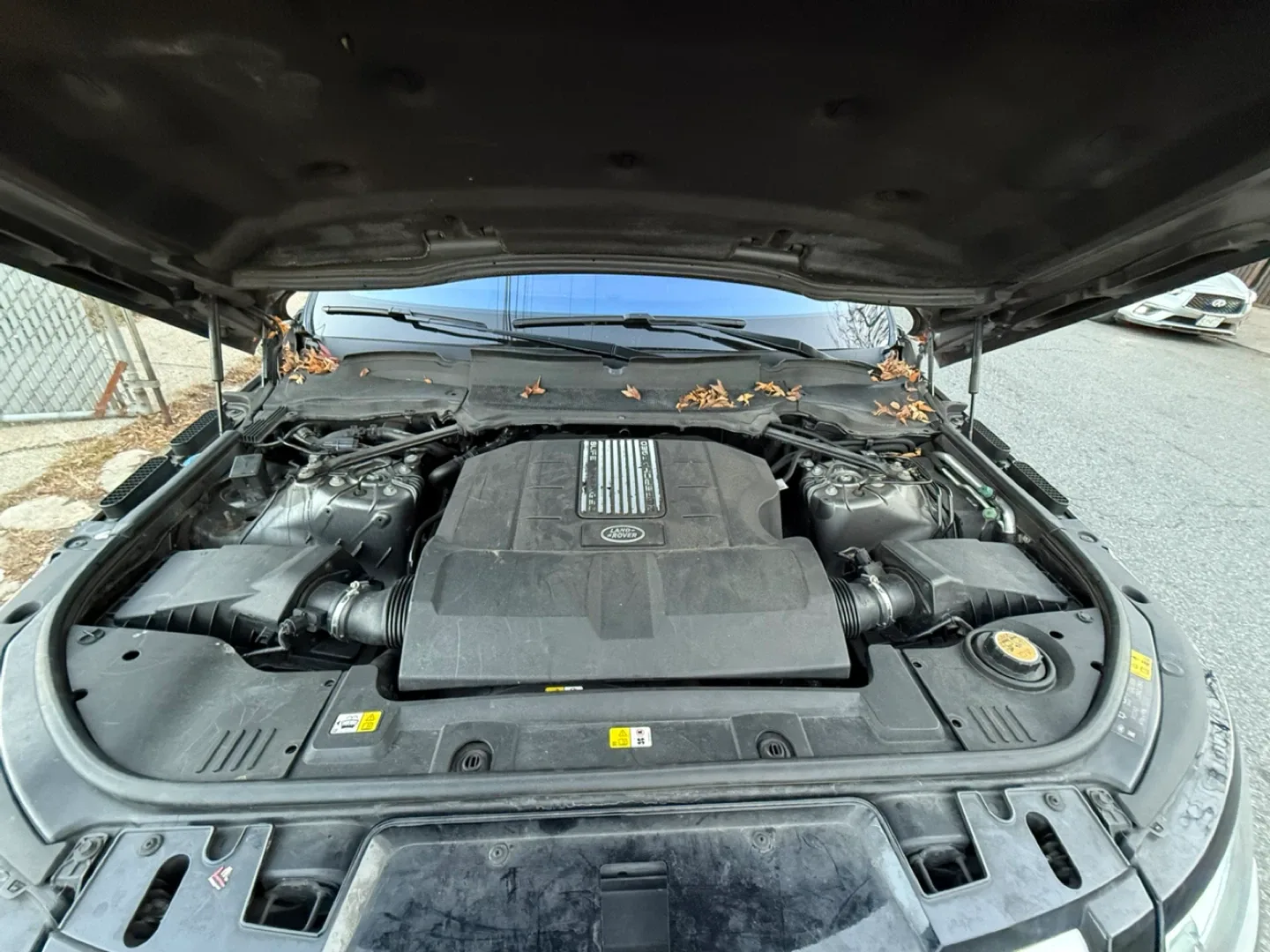 2017 Gray Land Rover Range Rover Sport image indicator(10)