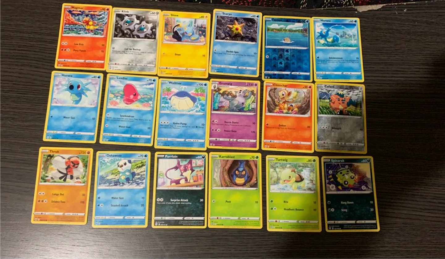 Pokemon Cards - Lot of 16