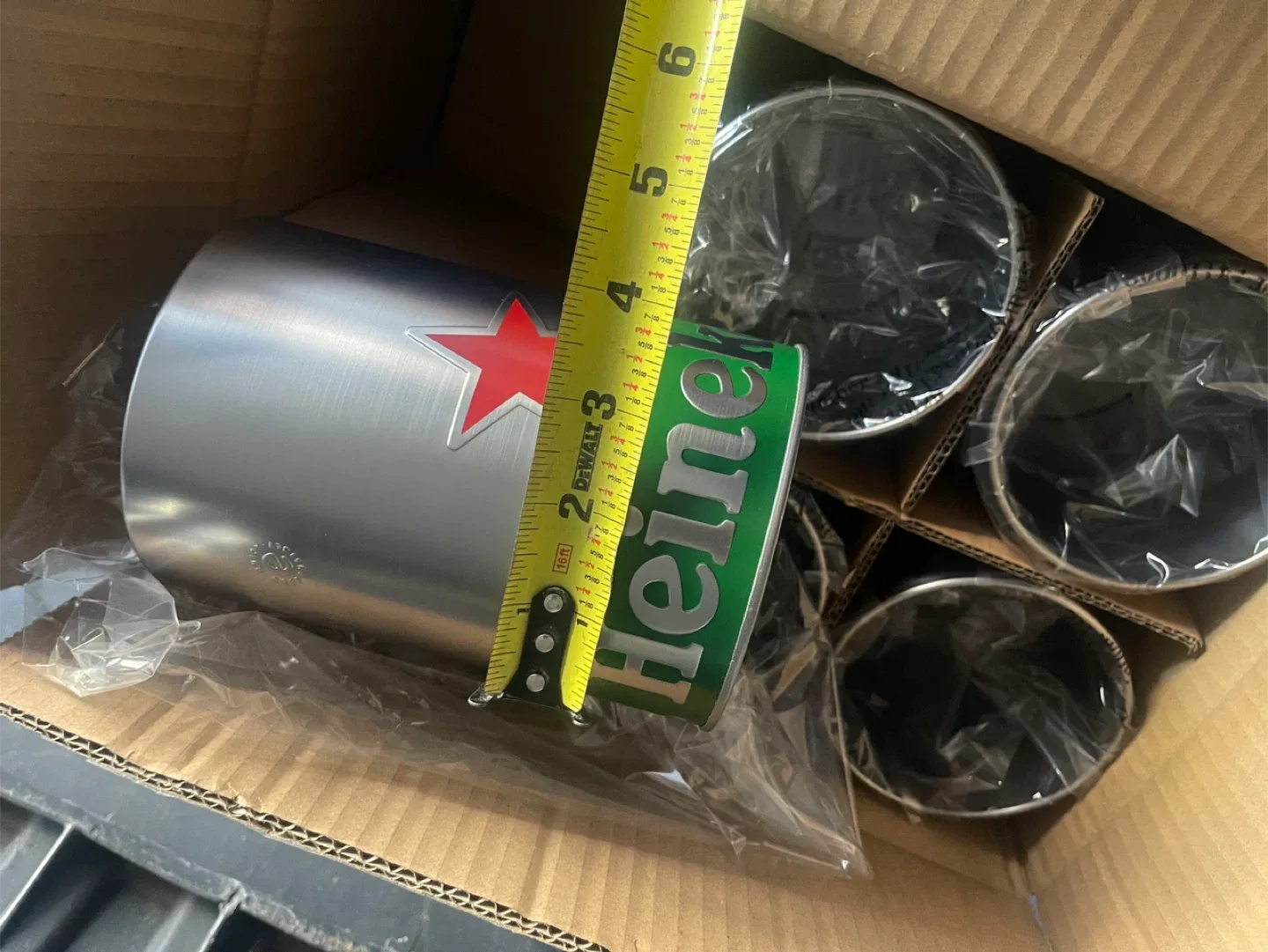 Heineken Keg Cups - Set of 12 image indicator(3)