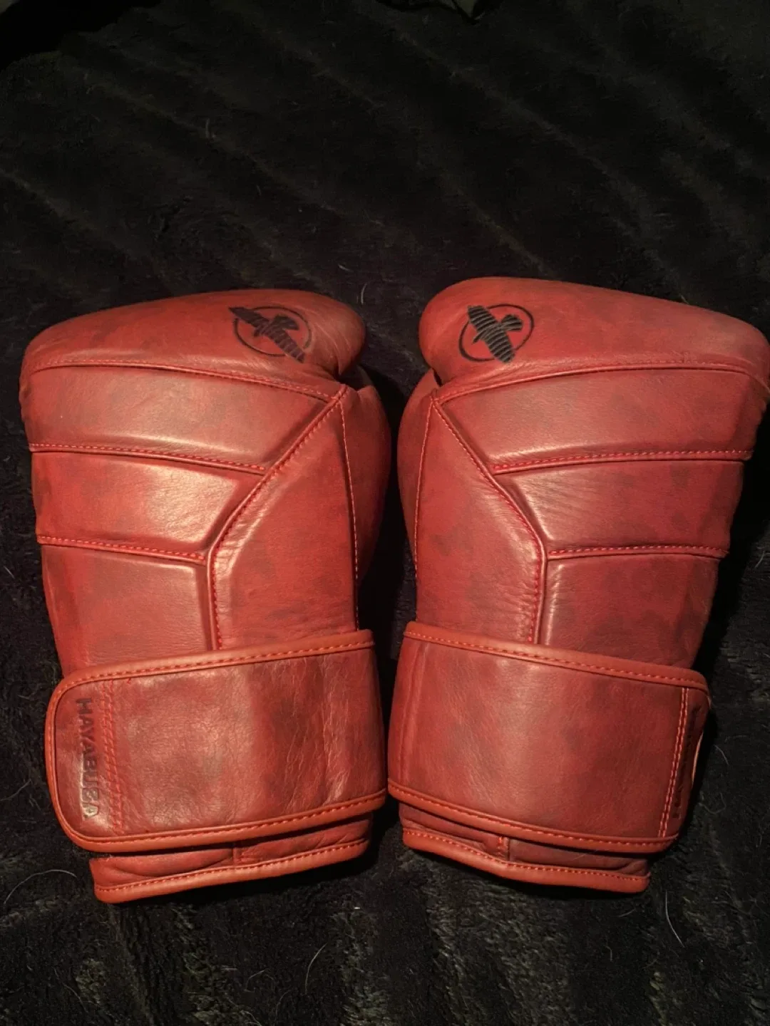 Hayabusa T3 LX Boxing Gloves - 16oz image indicator(3)