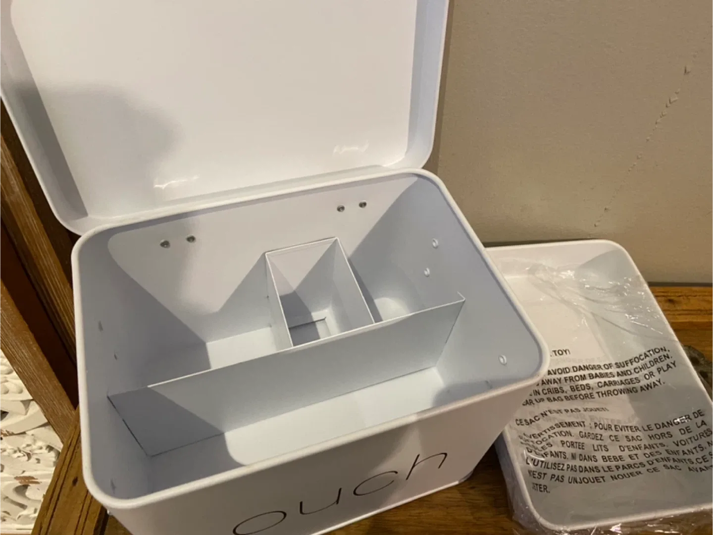 New First Aid Ouch Tin Organizer image indicator(4)