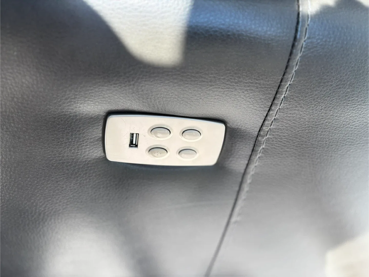 Grey Leather Reclining Sofa image indicator(2)