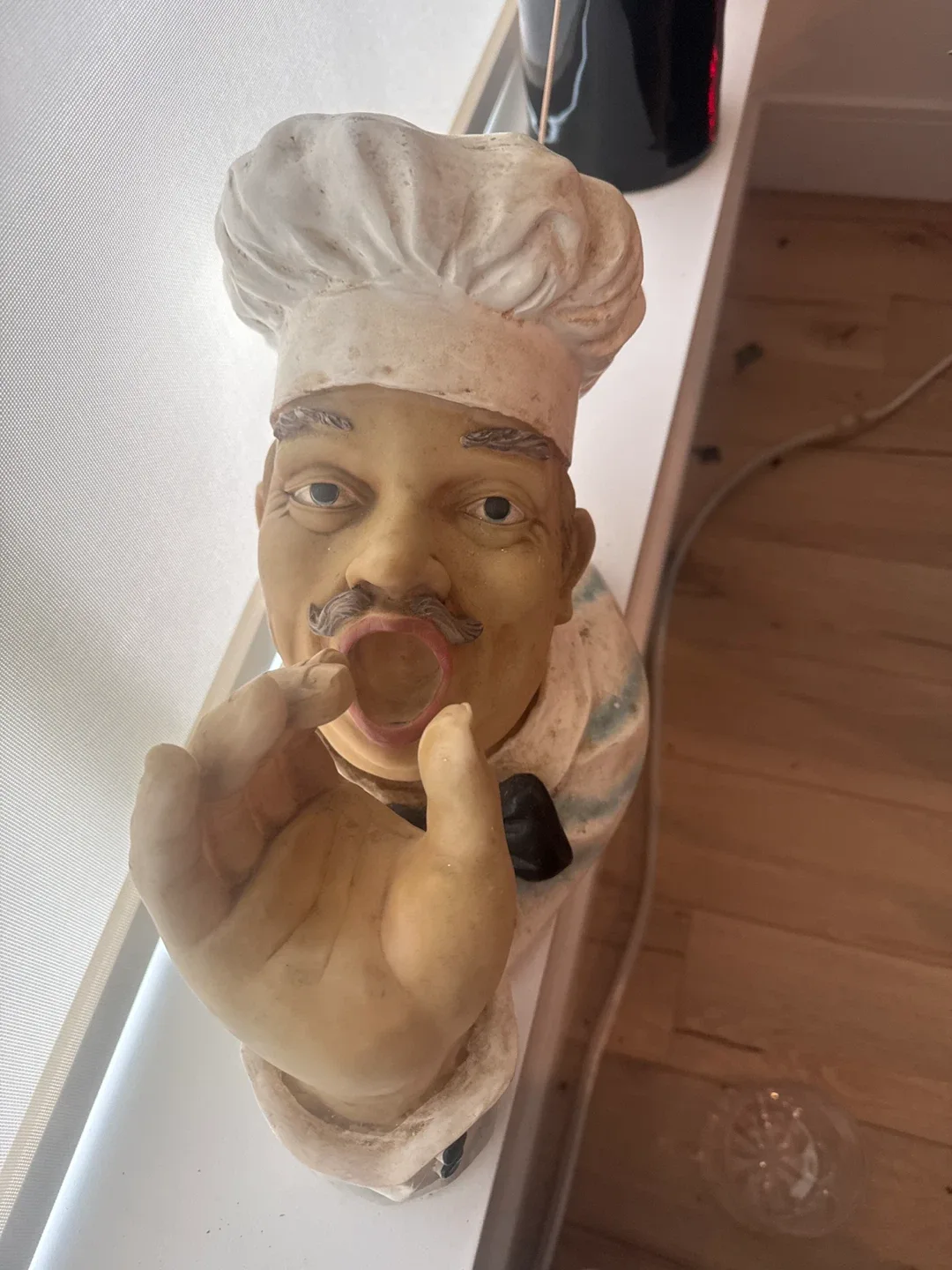 Chef Wine Bottle Holder image indicator(2)