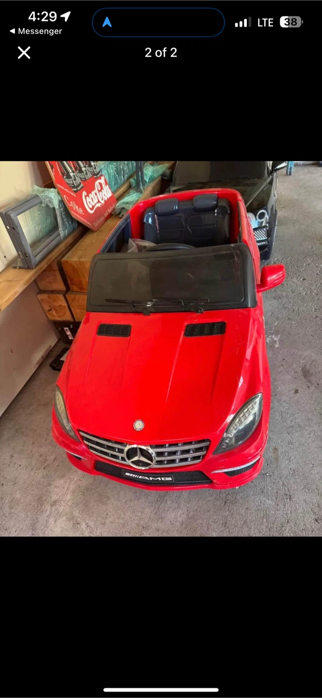 Red Mercedes-Benz ML63 AMG Ride-On Car - photo 2
