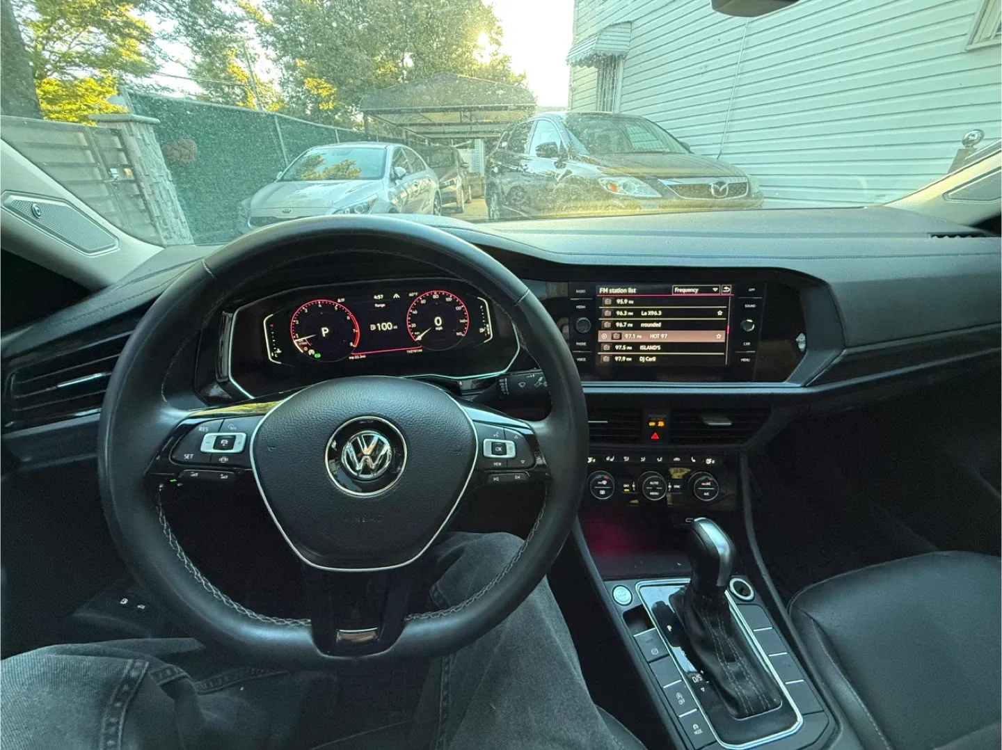 2021 White Volkswagen Jetta Sedan SEL image indicator(7)