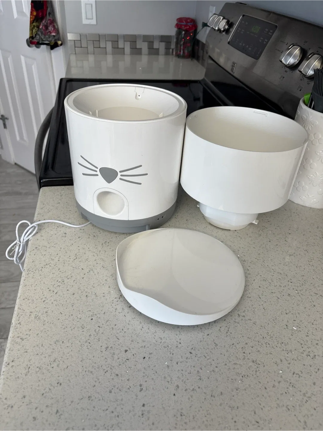 Catit PIXI Smart Feeder image indicator(2)