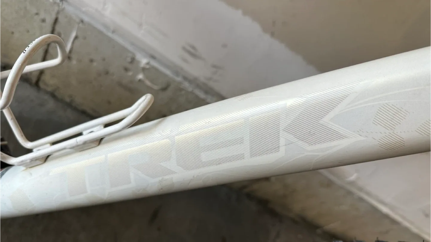 Trek Mountain Bike - 26 inch wheel image indicator(4)