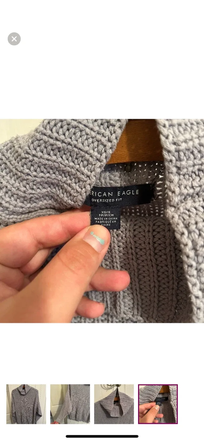 American Eagle Oversized Knit Turtleneck XS/S image indicator(4)