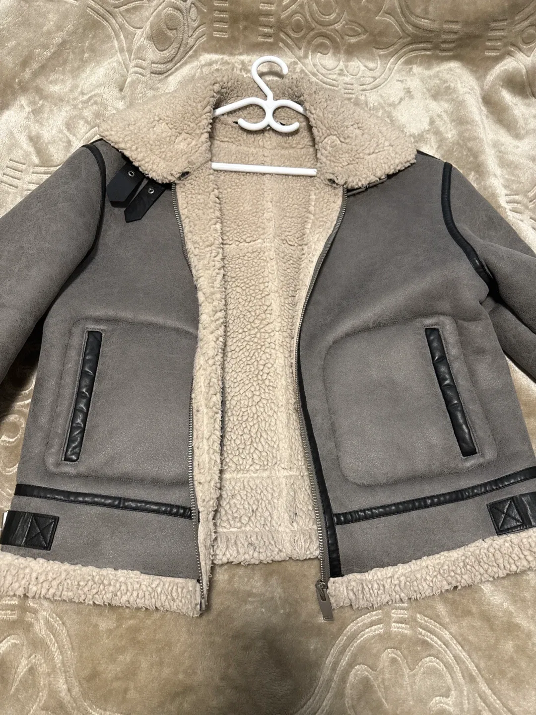 Zara Grey Faux Shearling Aviator Jacket - Size L
