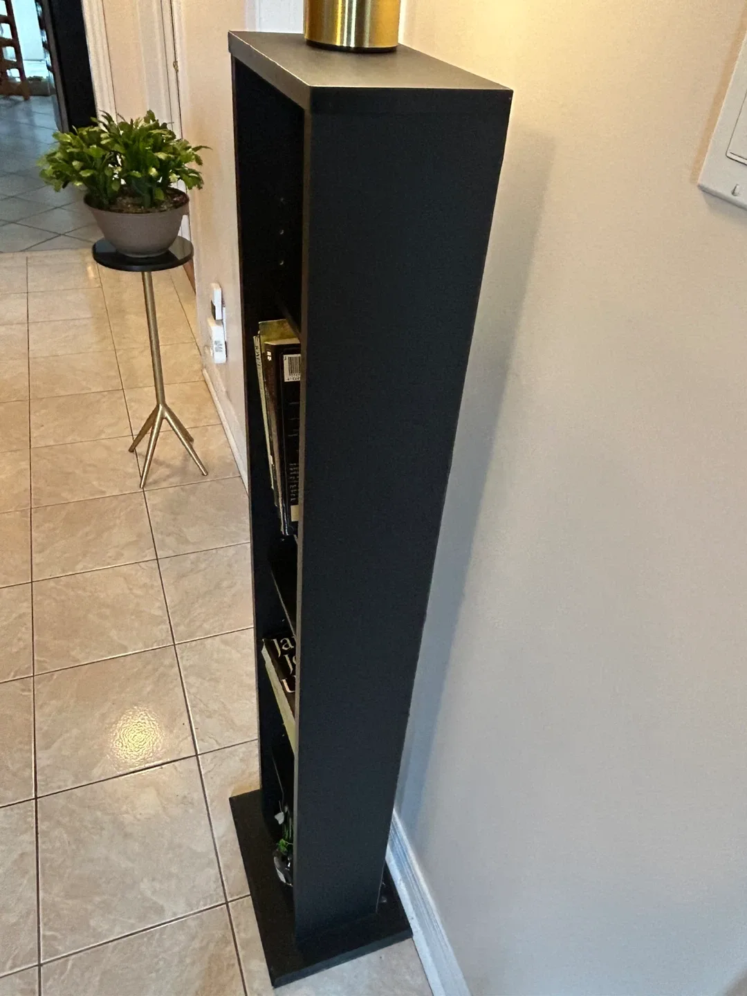 Black Shelf / storage/ tall image indicator(4)