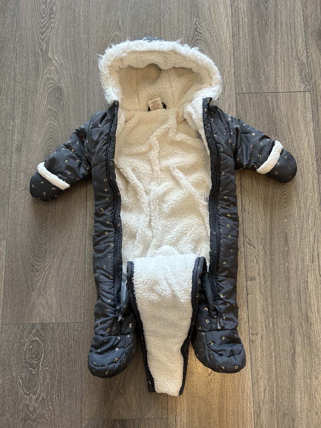 First Wish Snowsuit (6-9m) - photo 2