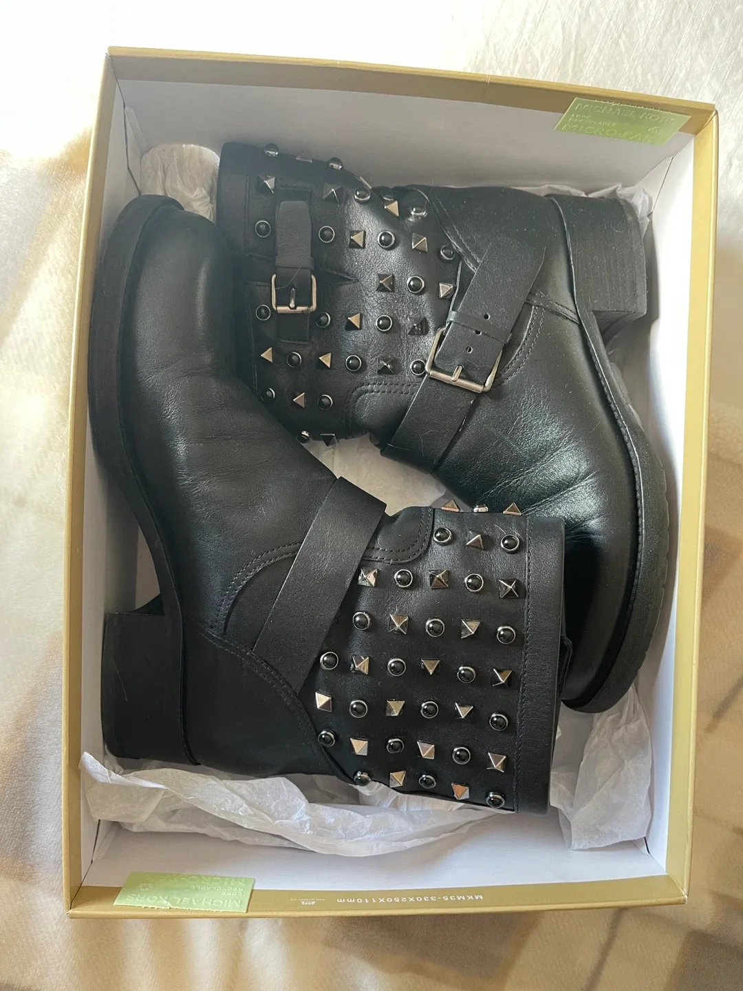 Authentic Valentino Leather Studded Boots - Size 38 image indicator(6)