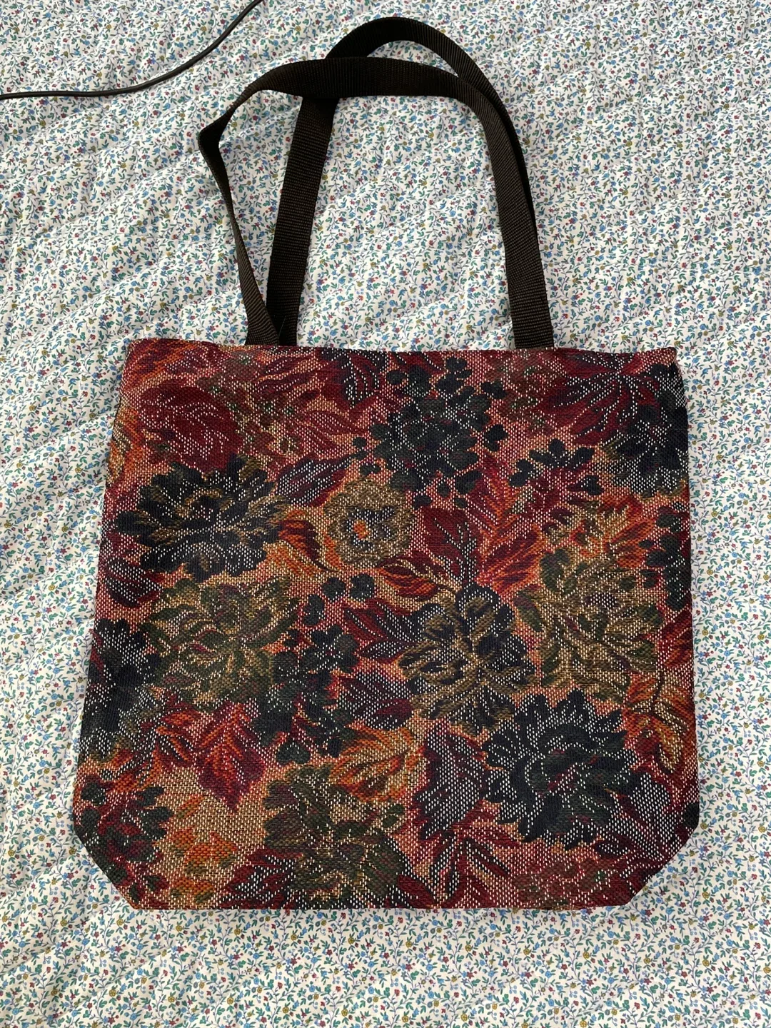 Floral Pattern Tote Bag