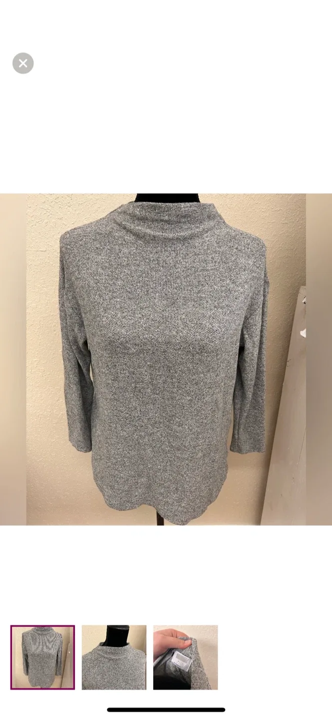 Old navy small grey turtleneck