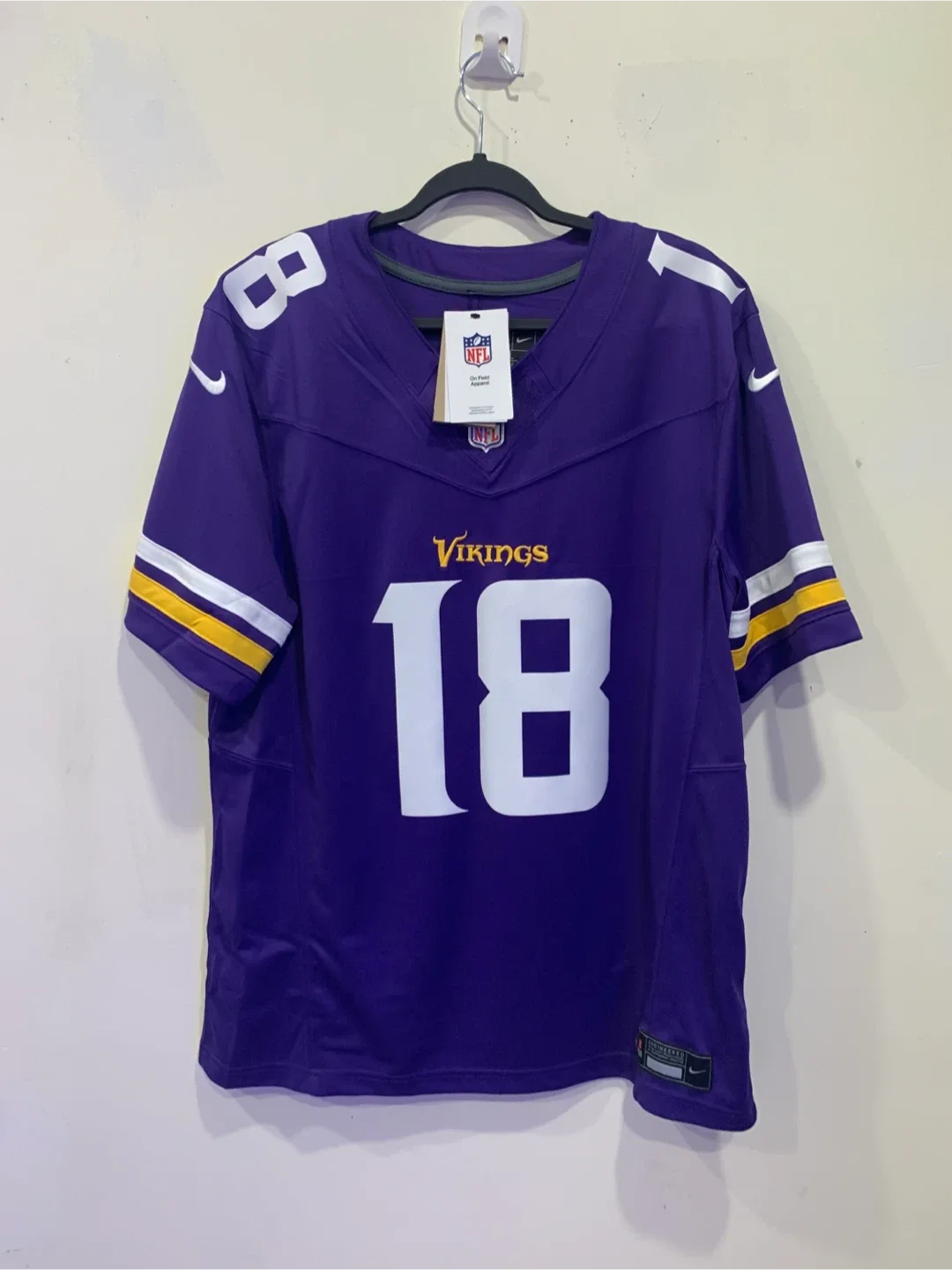 NEW UNWORN Nike Vikings #18 Jersey Justin Jefferson - Size L