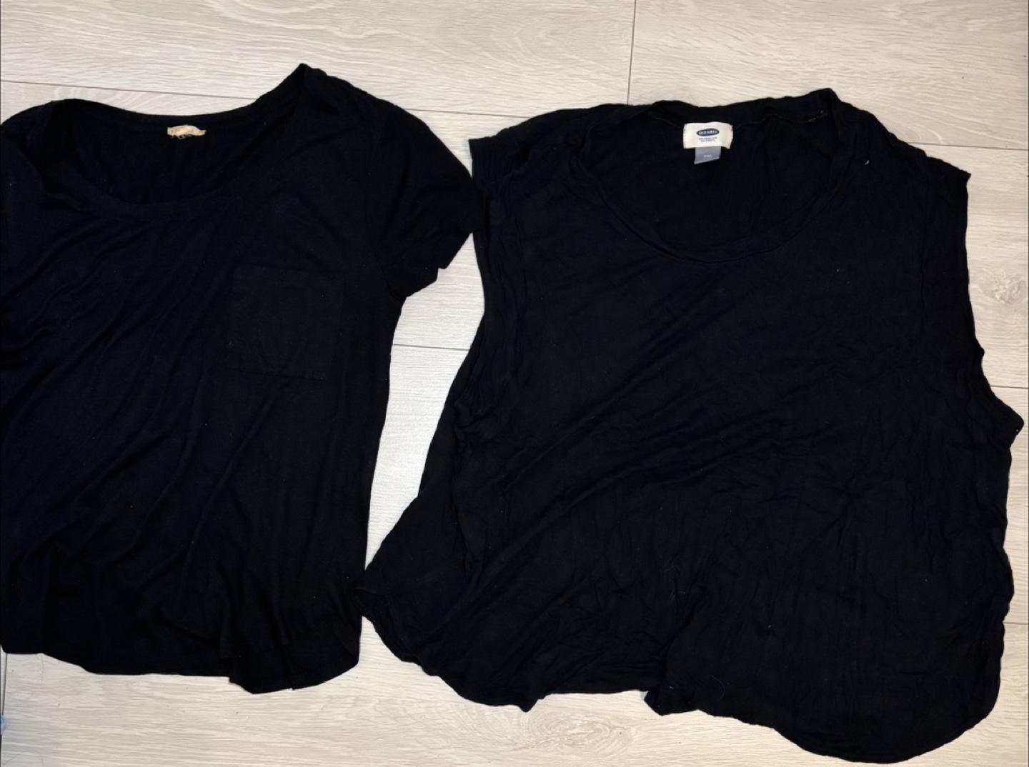 2 Black Basic Top Bundle XS & XXL
