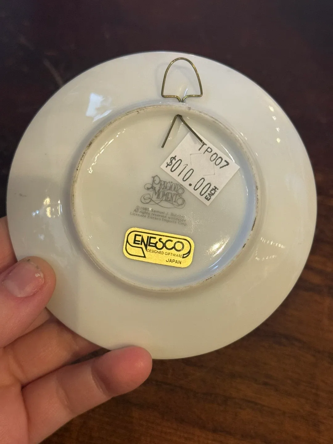 Precious Moments Mother Sew Dear Plate image indicator(2)