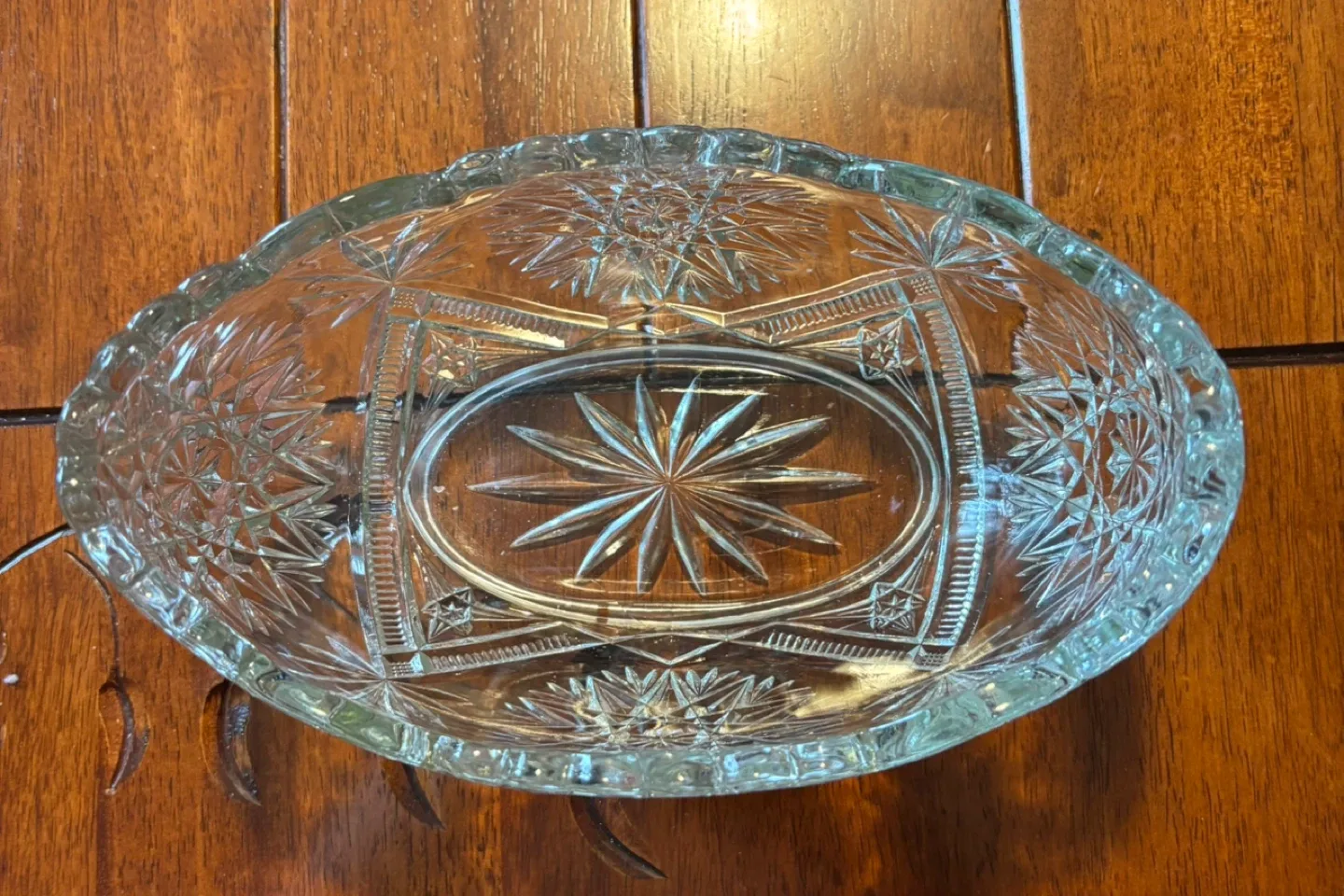 Vintage Crystal Bowl image indicator(2)