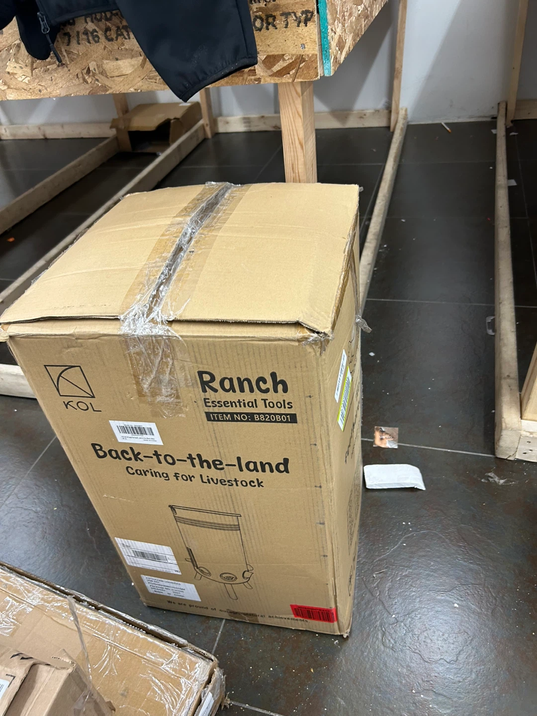 KOL Ranch Essential Tools Chicken Feeder - photo 4