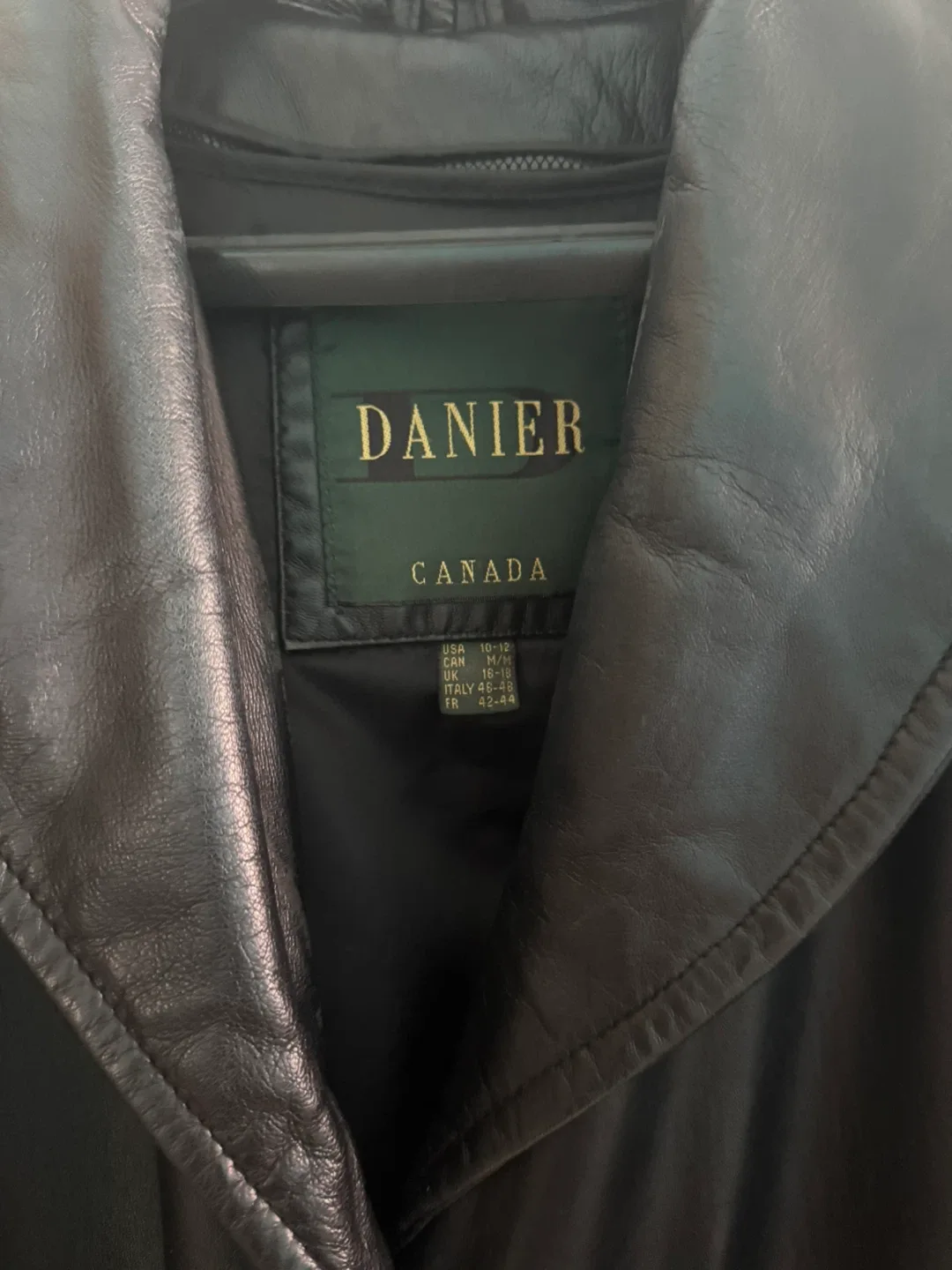 WOMENS DANIER LEATHER TRENCH COAT W. REMOVABLE FUR AND LINER image indicator(3)