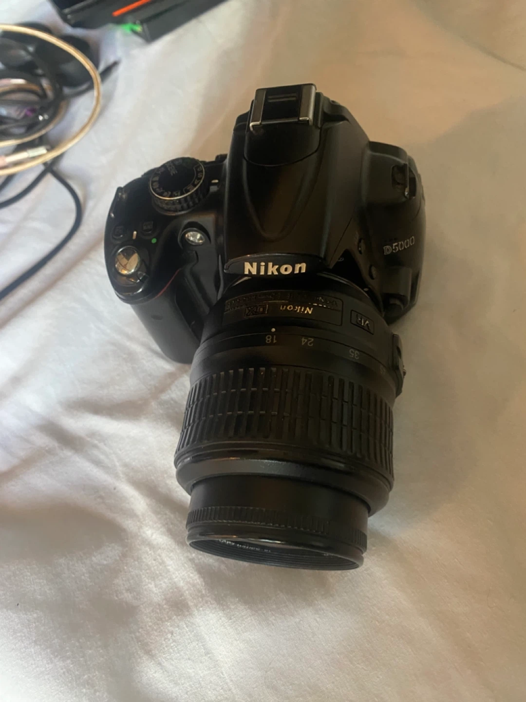 Nikon D5000 DSLR Camera - photo 3