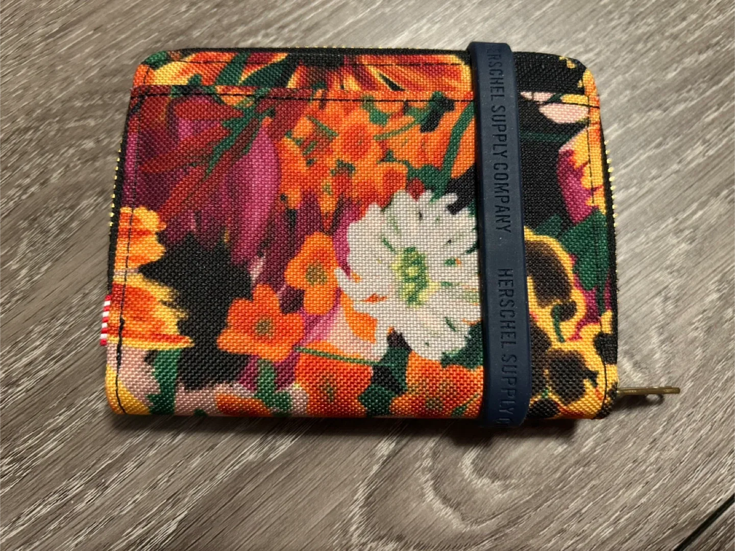New Herschel Floral Print compact Wallet image indicator(2)