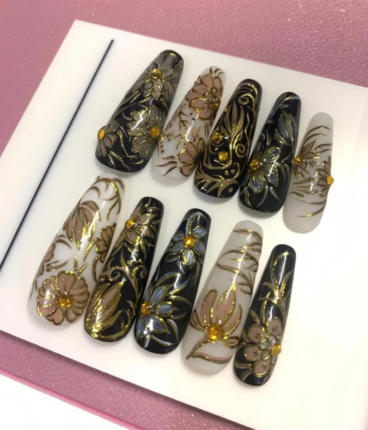 Floral Design handmade hand drawn  Press-On Nails