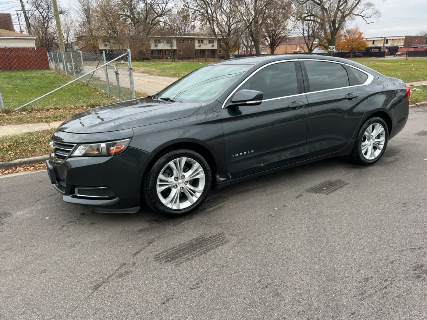 Chevrolet Impala Sedan - Gray
