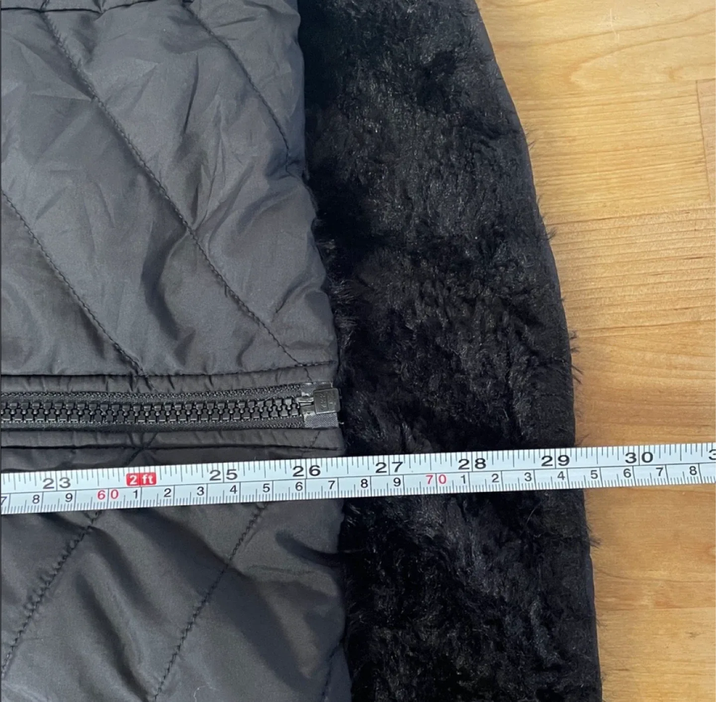 The North Face Black Quilted Reversible Winter Jacket image indicator(5)