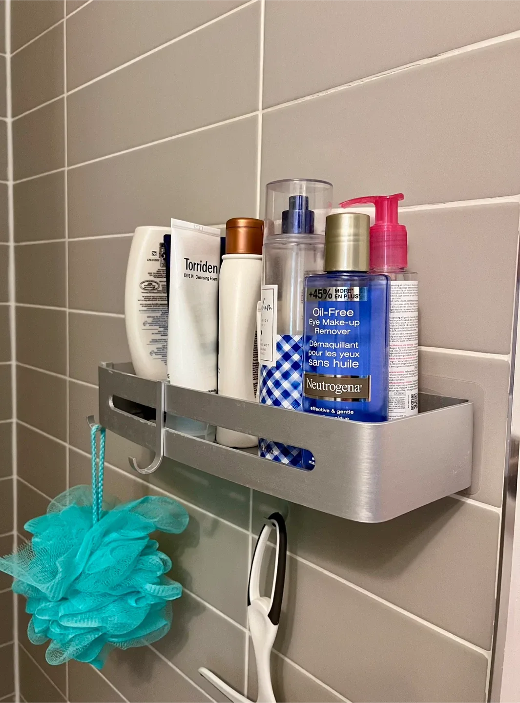 No-Drill Wall Shelf/Shower Caddy image indicator(8)