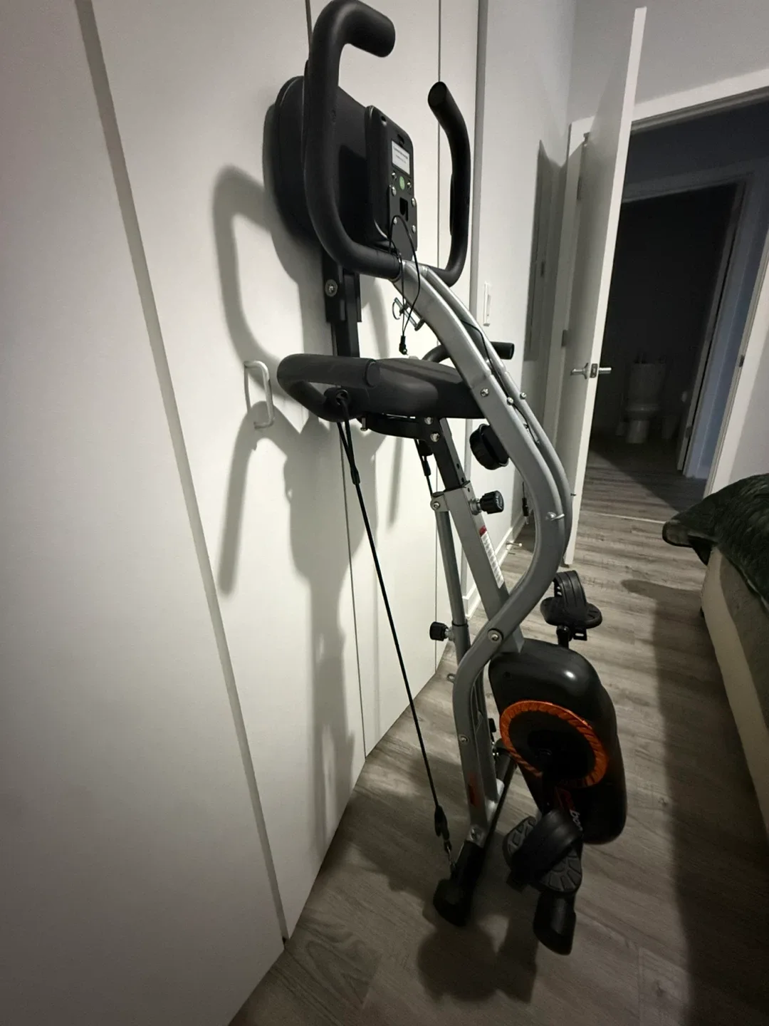 Folding Exercise Bike image indicator(2)