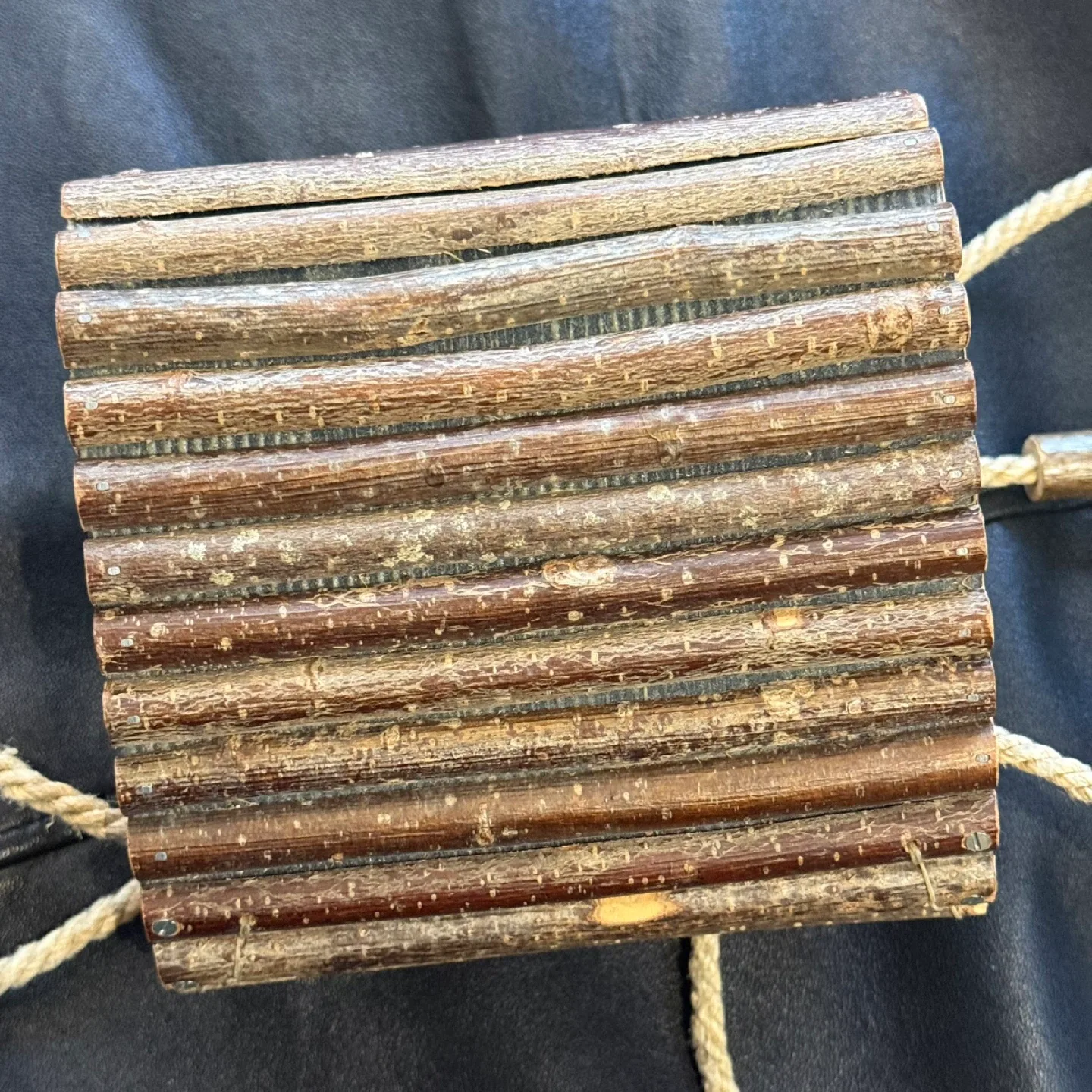 Handmade Wooden Purse with Rope Strap image indicator(4)