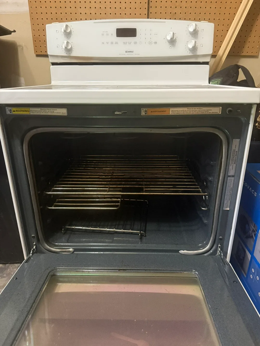 Kenmore Glass-Top Electric Stove – Untested (As-Is) image indicator(2)