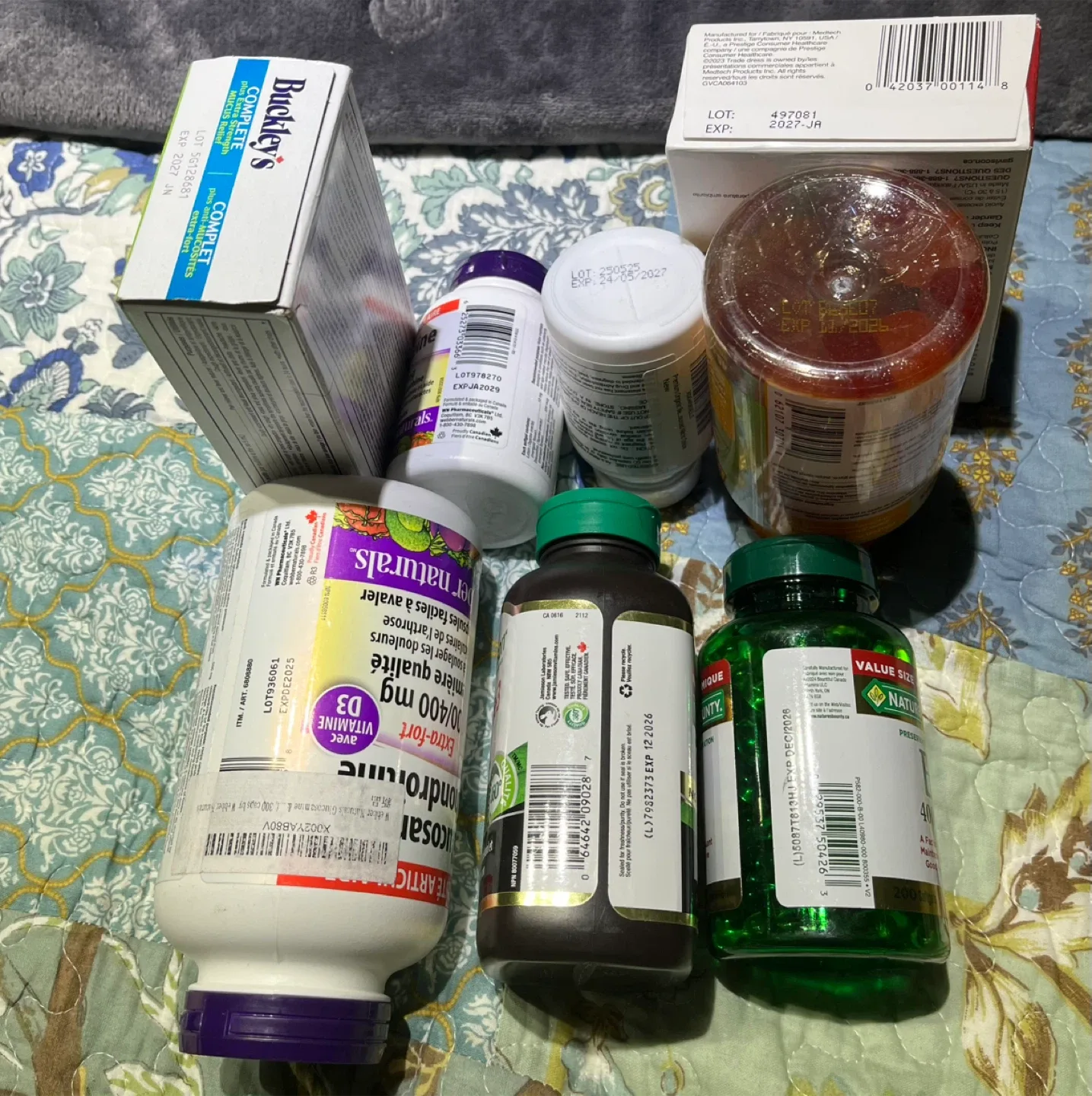 Mixed Health Supplements image indicator(2)