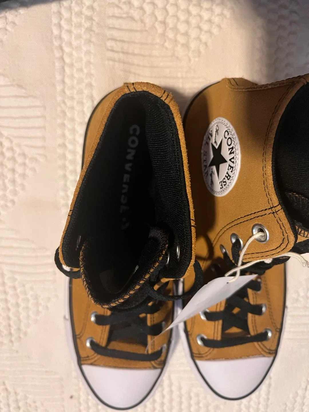 Converse Chuck Taylor All Star Lined Lift Hi, size 8.5 image indicator(5)