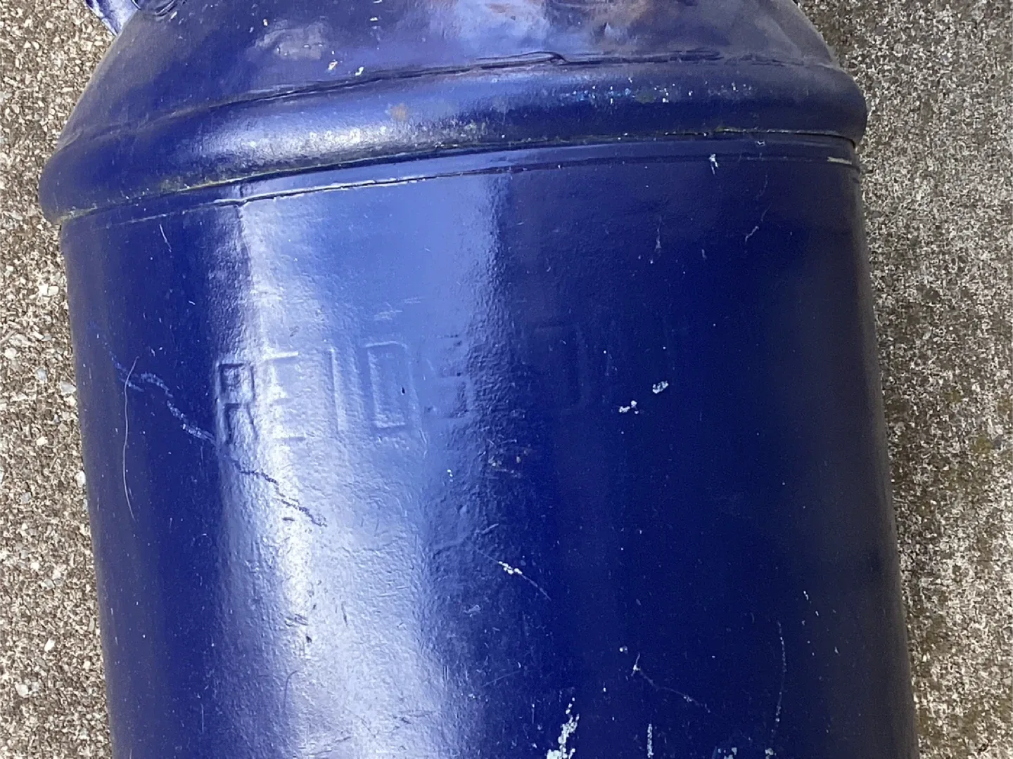 Antique REIDS DAIRY Milk Can Belleville Ontario Painted Blue ! image indicator(5)