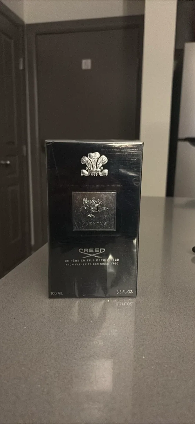 Creed Aventus  - New in Box