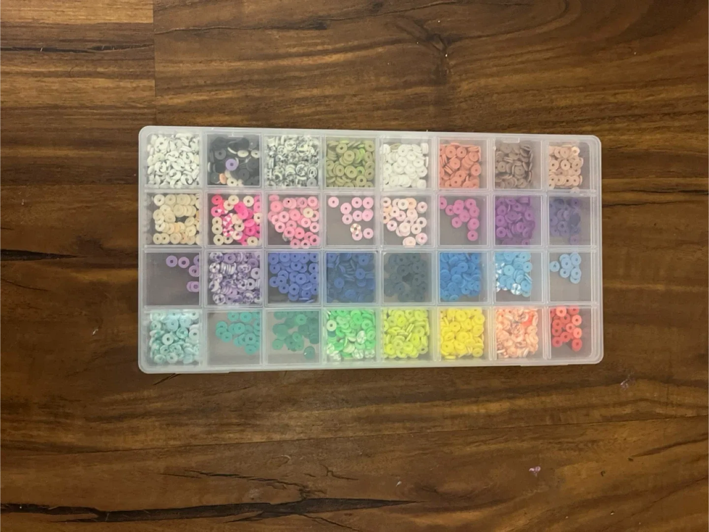 Bead Storage Containers with Beads image indicator(2)