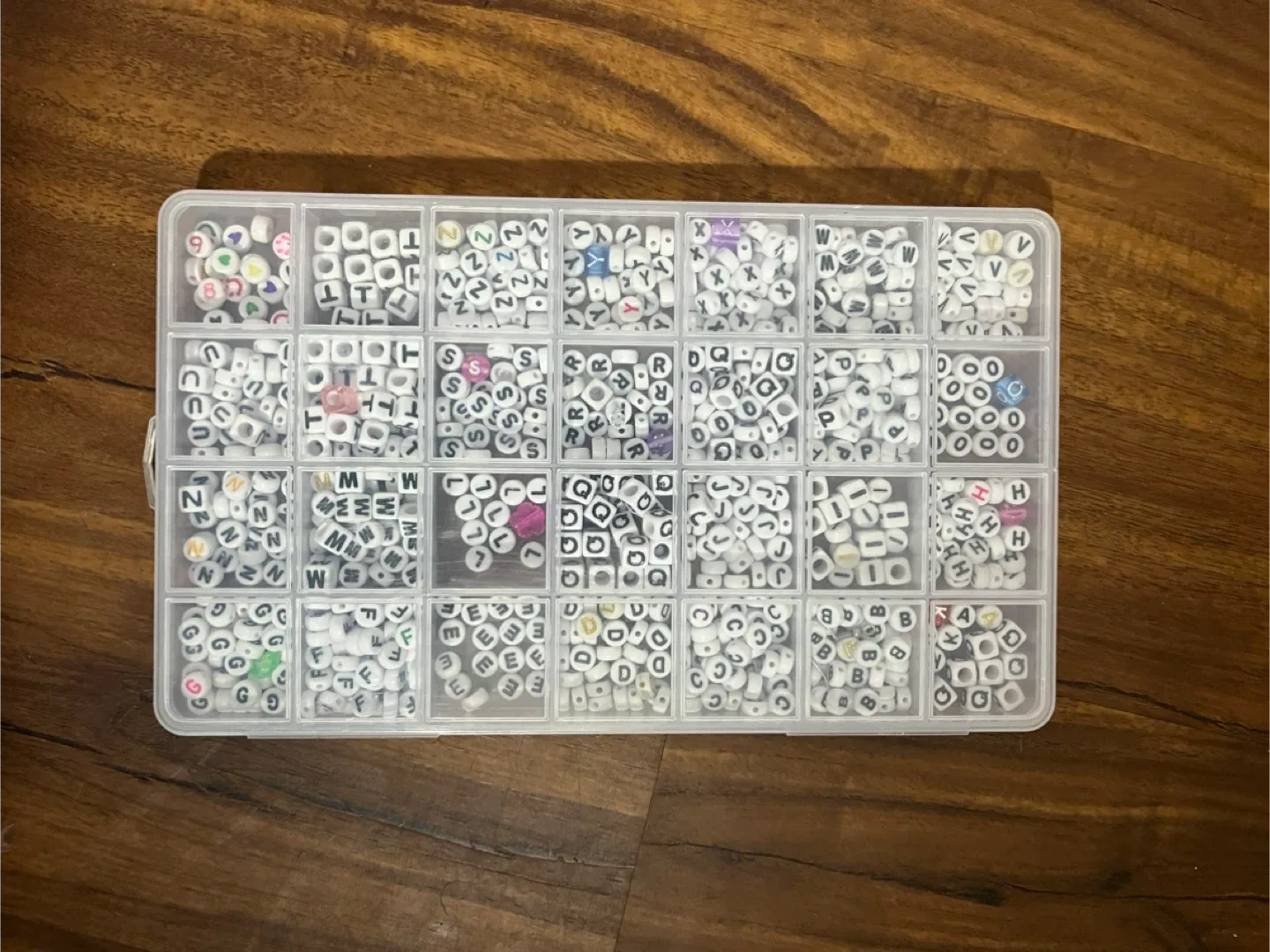 Bead Storage Containers with Beads image indicator(4)