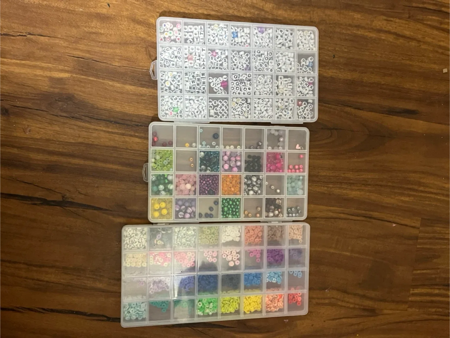Bead Storage Containers with Beads