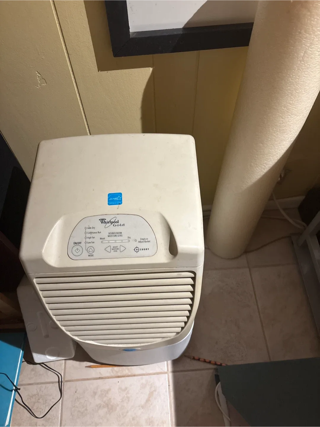 Whirlpool Gold Dehumidifier image indicator(4)