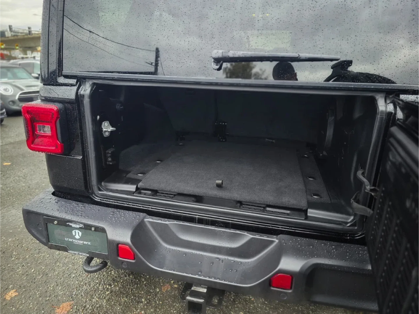 2021 Jeep Wrangler Unlimited Sahara 4x4 image indicator(6)