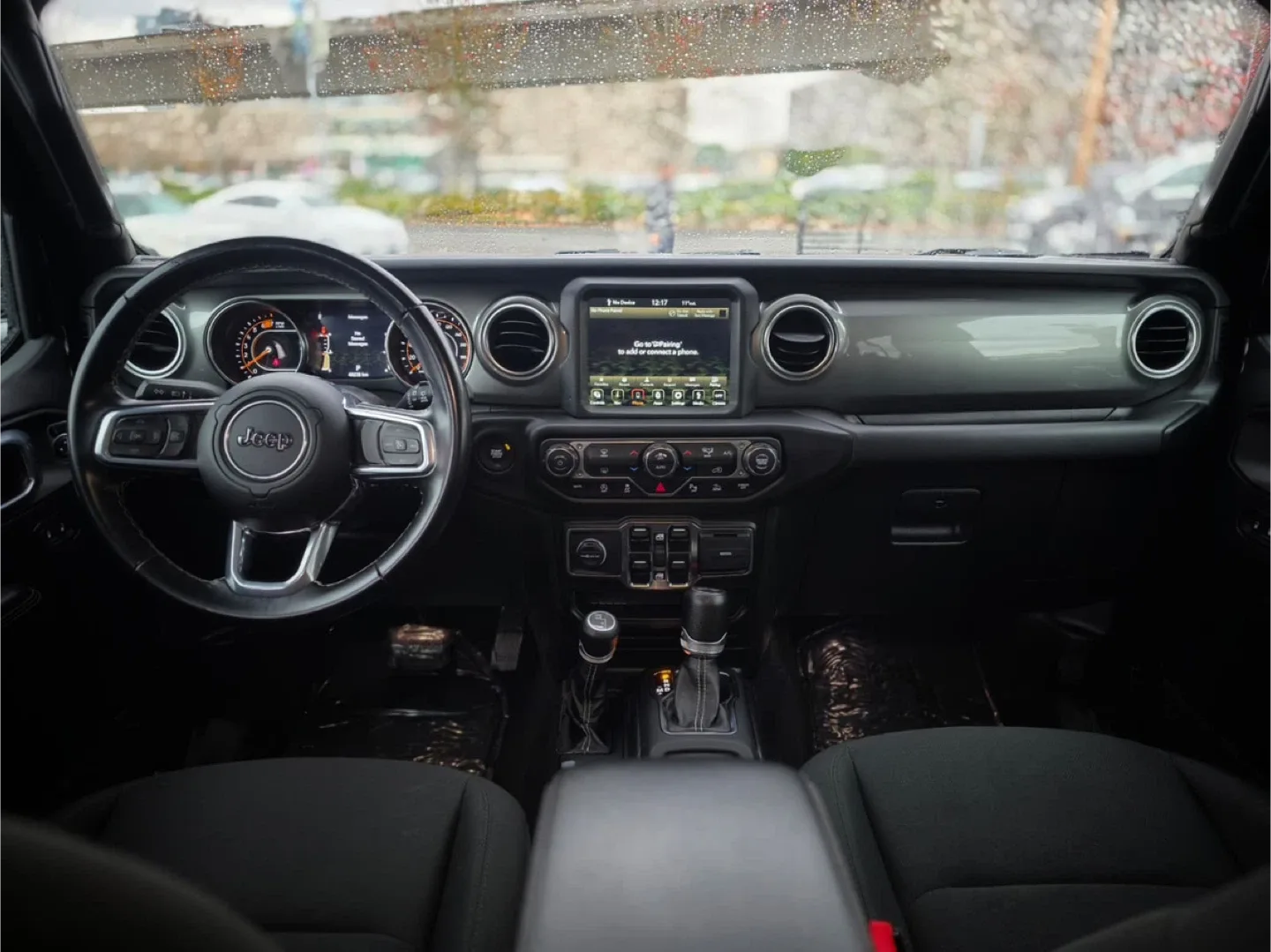 2021 Jeep Wrangler Unlimited Sahara 4x4 image indicator(7)