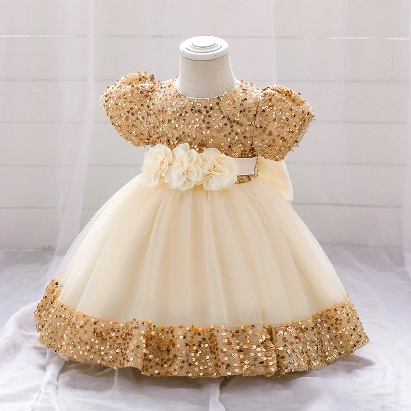 Gold Sequin Baby Dress 100cm - photo 3