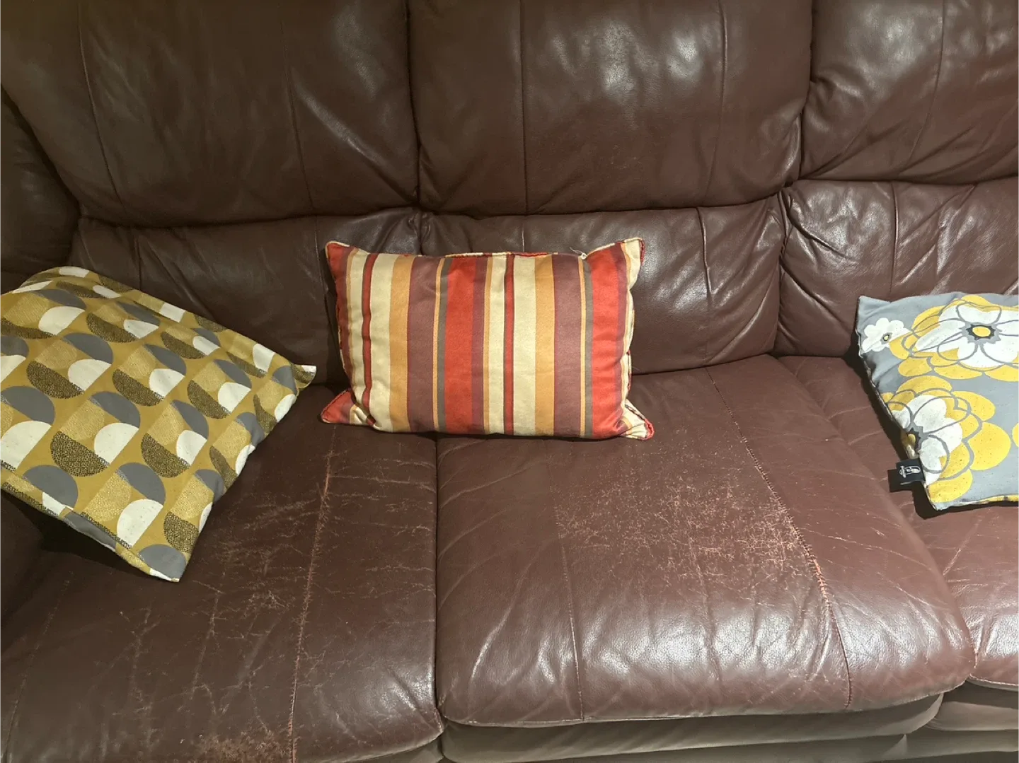 Assorted Decorative Pillows image indicator(4)