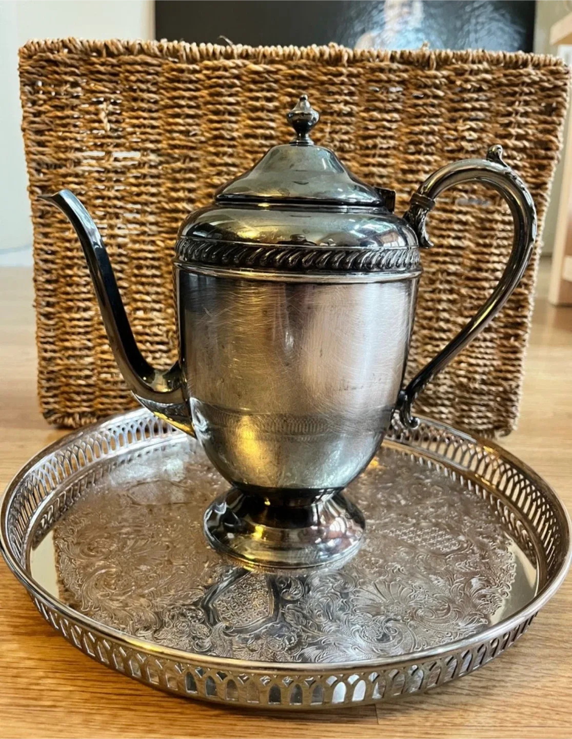 Huge bundle of Vintage Pewter Decorative Items image indicator(3)