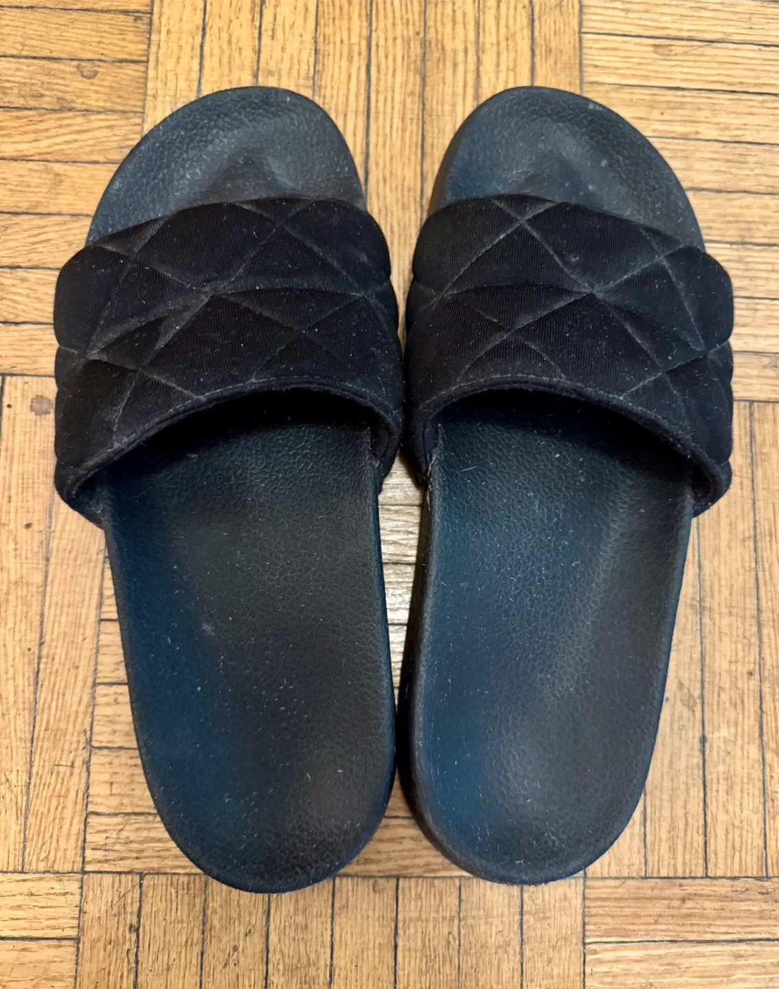 Slipper Size 38 image indicator(2)