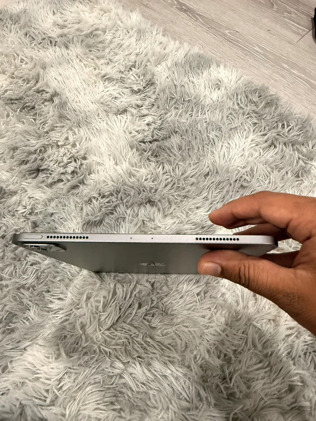 iPad Pro 11” (2nd Gen) – 256GB – Mint Condition – $650 image indicator(3)